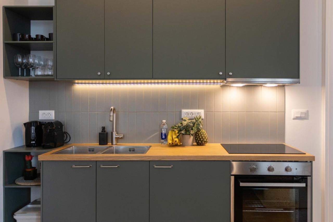 Flok Design Apartments- Botanical Garden 萨格勒布 外观 照片